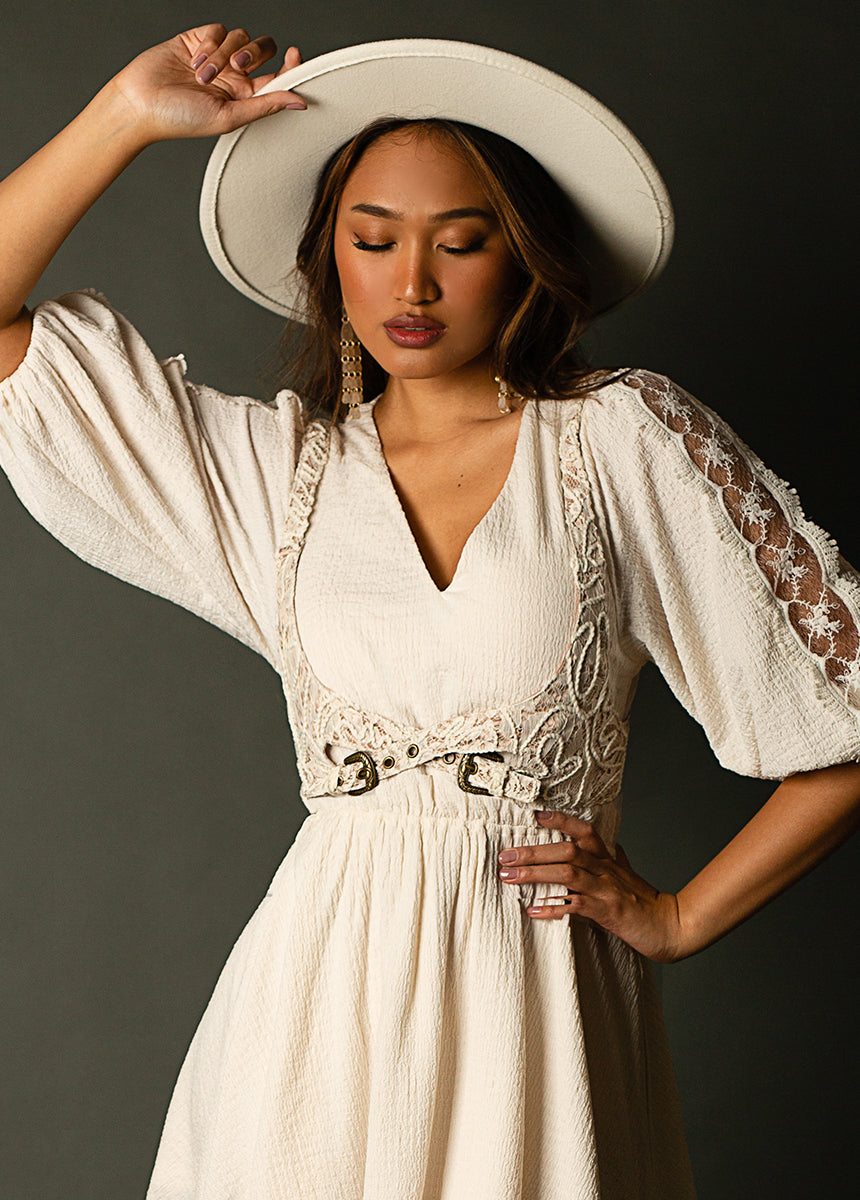 Tashia Harness in Cream